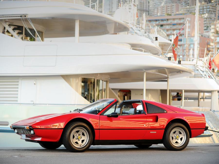  Ferrari 308 GTS Quattrovalvole 1982 года  (фото 8 из 9)